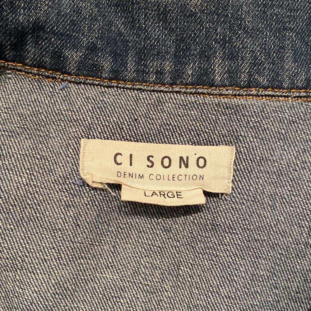 Large denim jacket - Picture 3 of 4